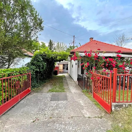 Liget Casa de Férias Fonyód